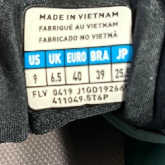 Mizuno Women's Size 9 Wave Horizon 3 Running Shoes Astral Aura/Lavender - Picture 6 of 6